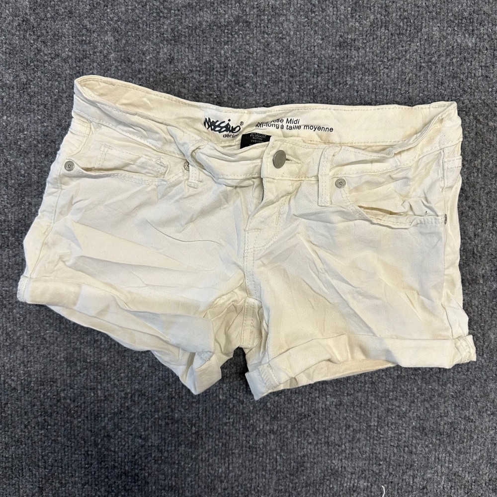 Mossimo Shorts Womens Size 00/24 White Denim Mid Rise Midi Cuffed Casual Summer